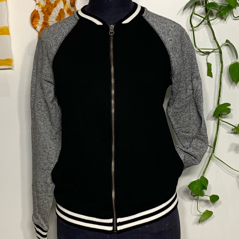 Bomber sweatshirt